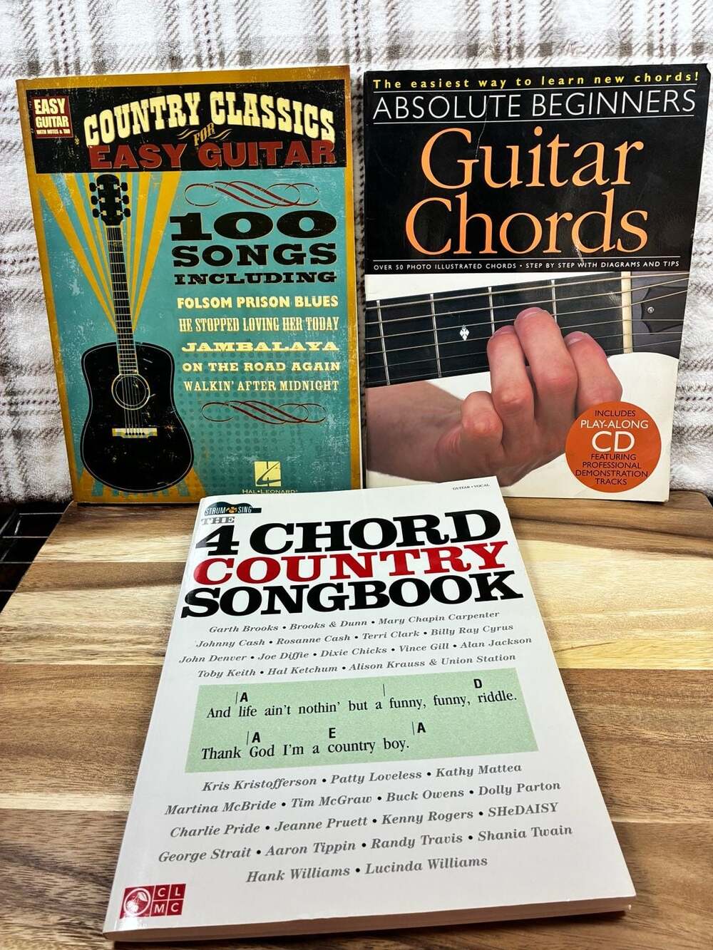 Country Classics For Easy Guitar 100 Songs Hal Leonard Songbook 3 pack Guitar fo